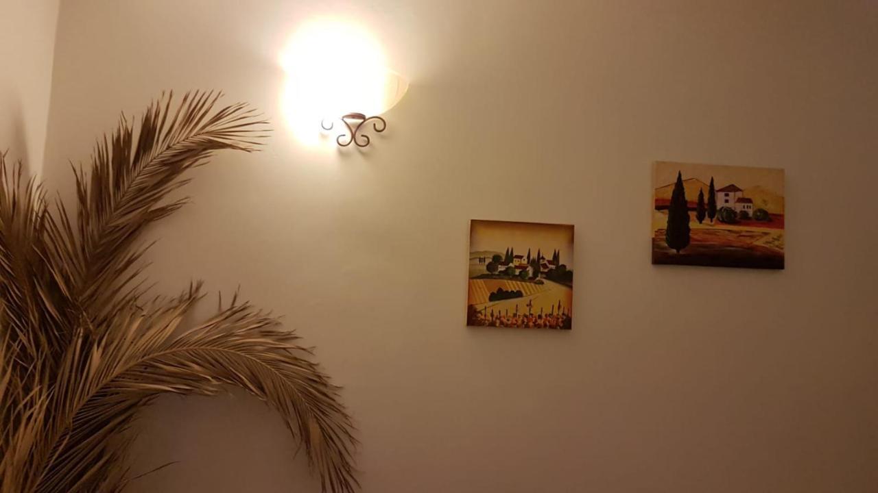 B&B L'Eucalipto Paola Exteriör bild