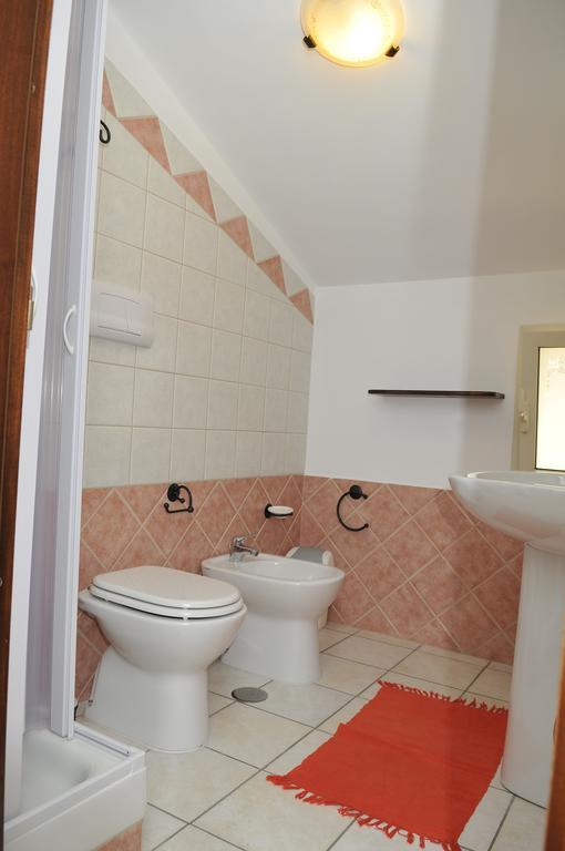 B&B L'Eucalipto Paola Rum bild