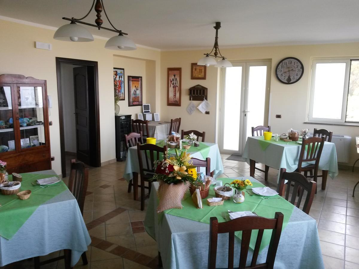 B&B L'Eucalipto Paola Exteriör bild